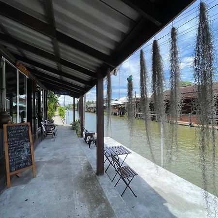 Reuan Vilawan Ratchaburi Ngoại thất bức ảnh