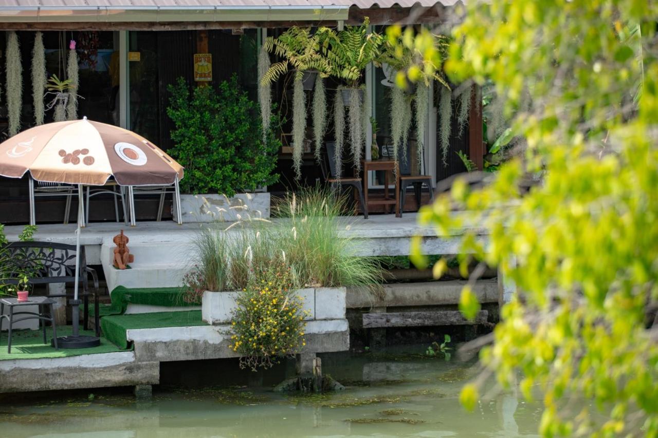 Reuan Vilawan Ratchaburi Ngoại thất bức ảnh