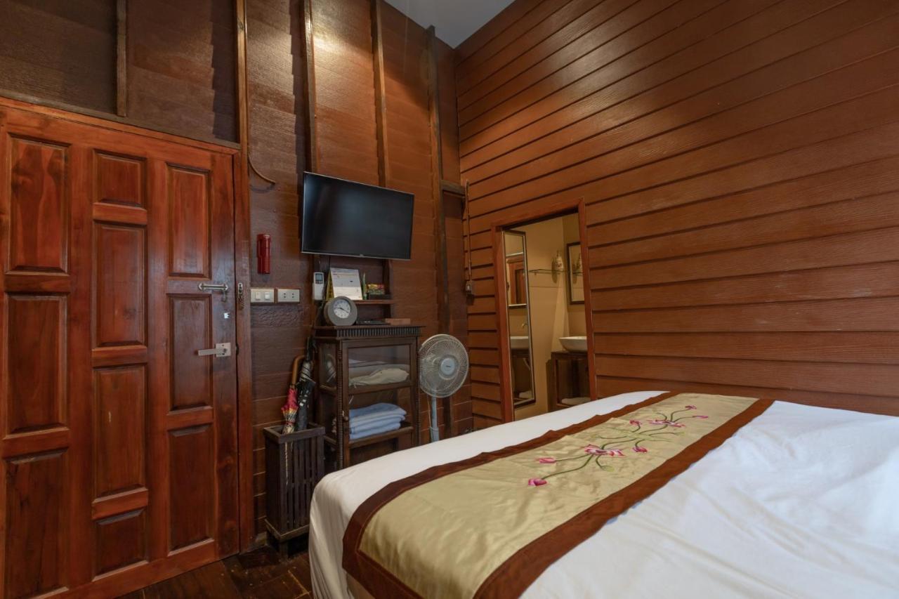 Reuan Vilawan Ratchaburi Ngoại thất bức ảnh