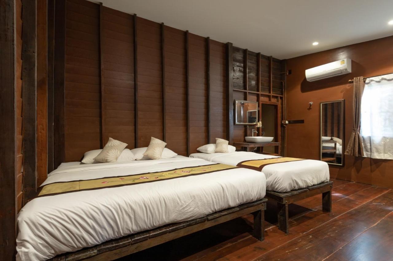 Reuan Vilawan Ratchaburi Ngoại thất bức ảnh