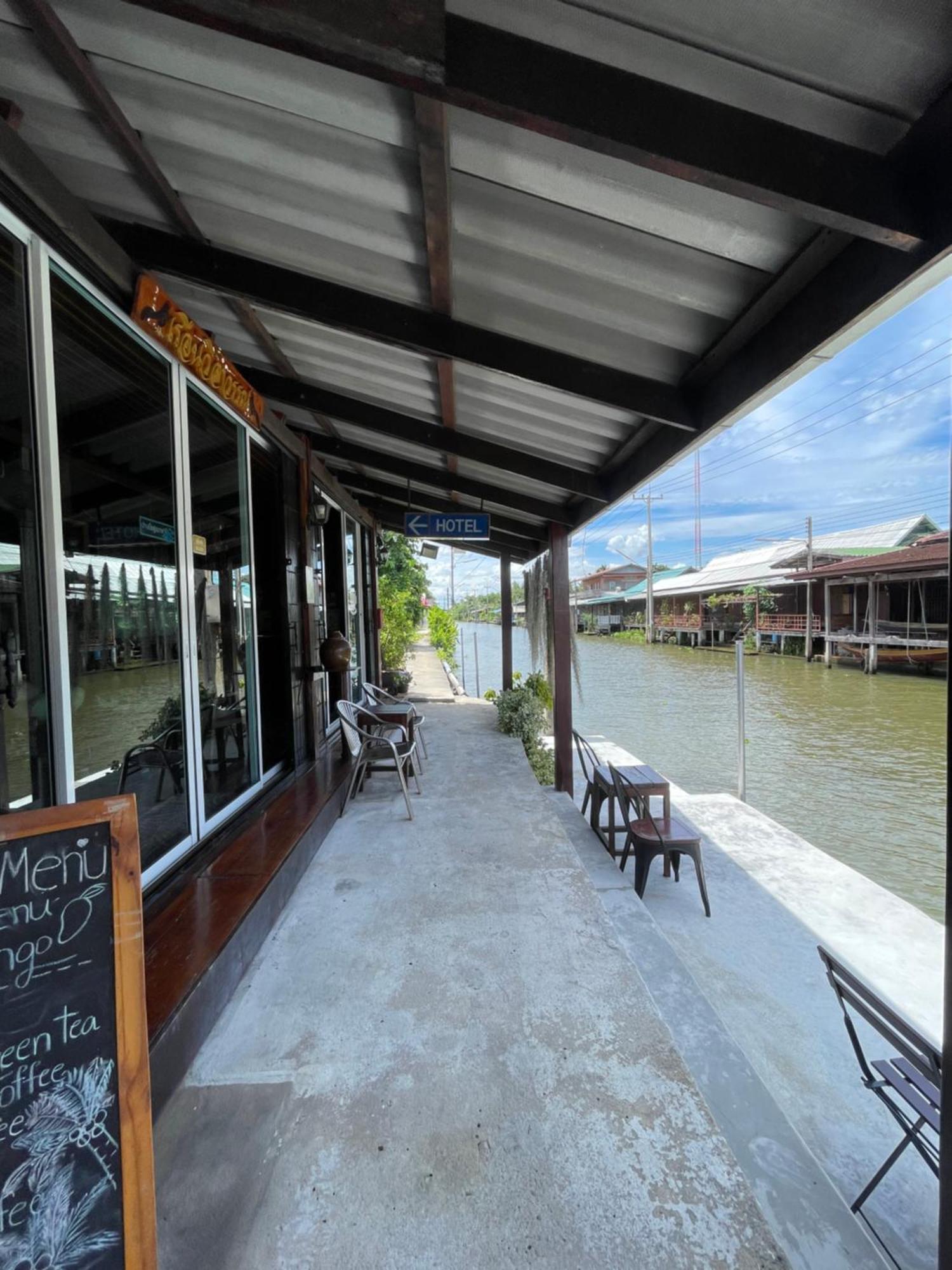 Reuan Vilawan Ratchaburi Ngoại thất bức ảnh