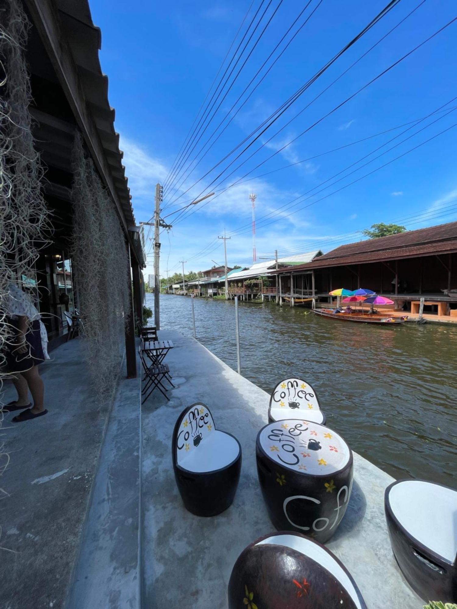 Reuan Vilawan Ratchaburi Ngoại thất bức ảnh