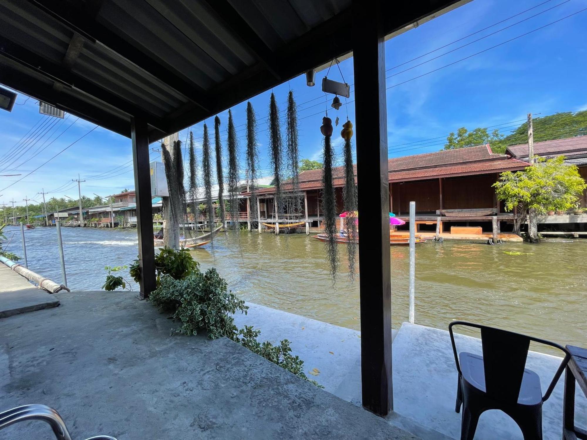 Reuan Vilawan Ratchaburi Ngoại thất bức ảnh