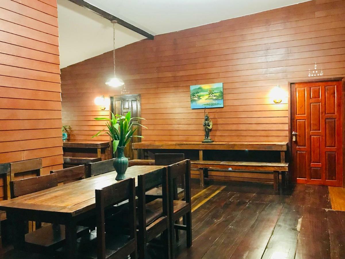 Reuan Vilawan Ratchaburi Ngoại thất bức ảnh