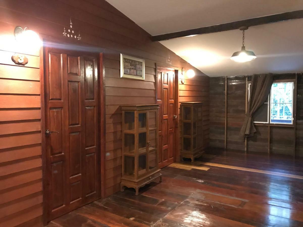 Reuan Vilawan Ratchaburi Ngoại thất bức ảnh